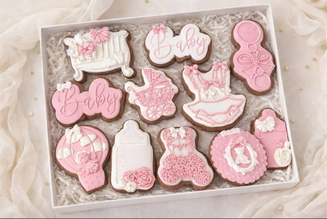 Сладкарници и торти в Кладница – Monica Bakes – Сладкарско ателие – снимка 11