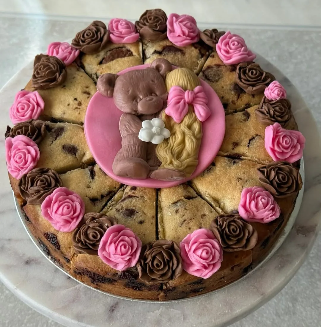 Сладкарници и торти в Кладница – Monica Bakes – Сладкарско ателие – снимка 3