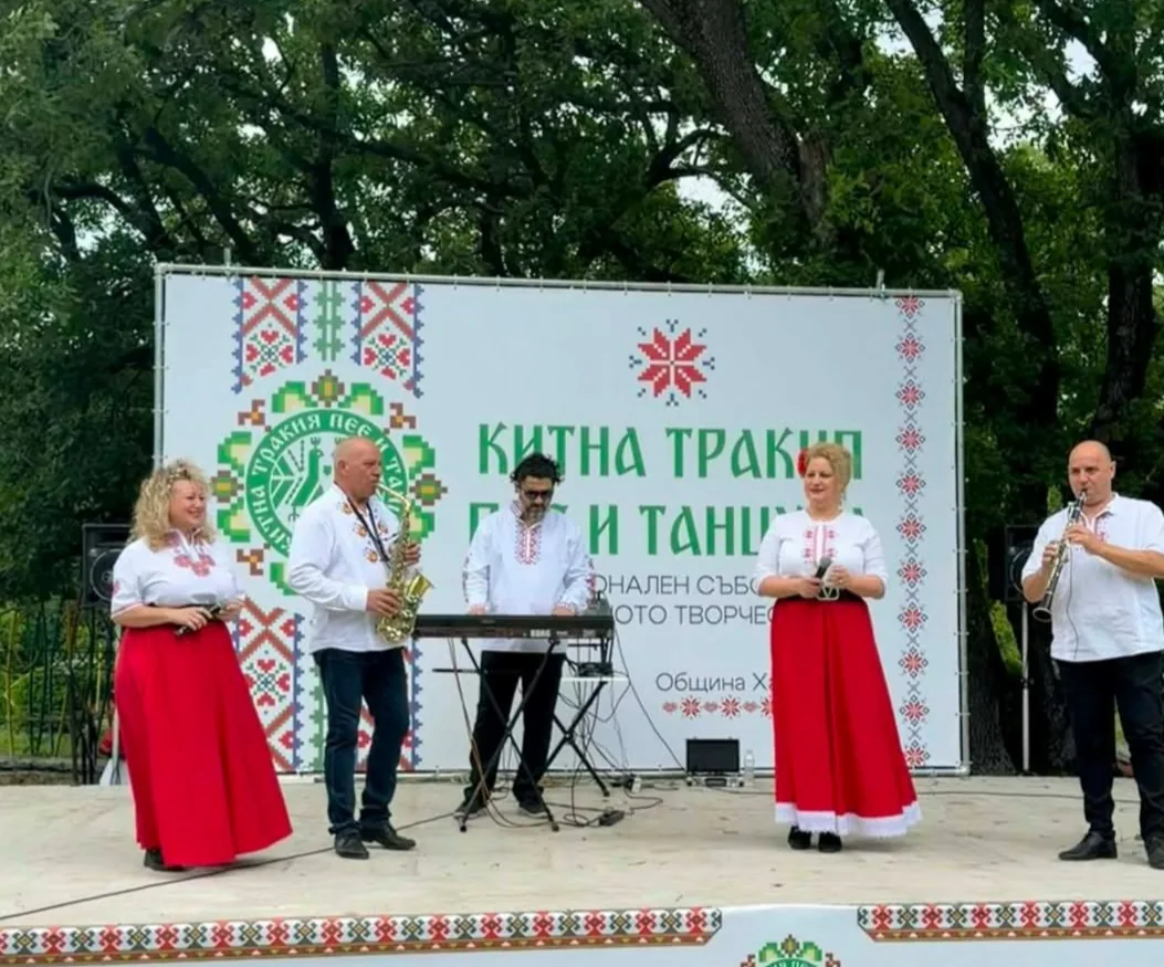 Фолклорни изпълнители и оркестри в Хасково – Оркестър „КОЛОРИТ“ – Хасково – снимка 3