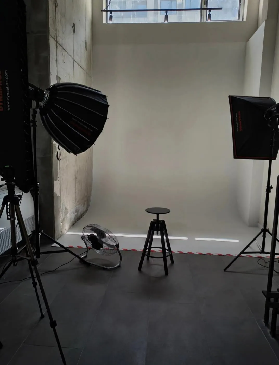 Фотостудиа в София – Loft Studio Sofia - пространство за професионални фотосесии – снимка 2