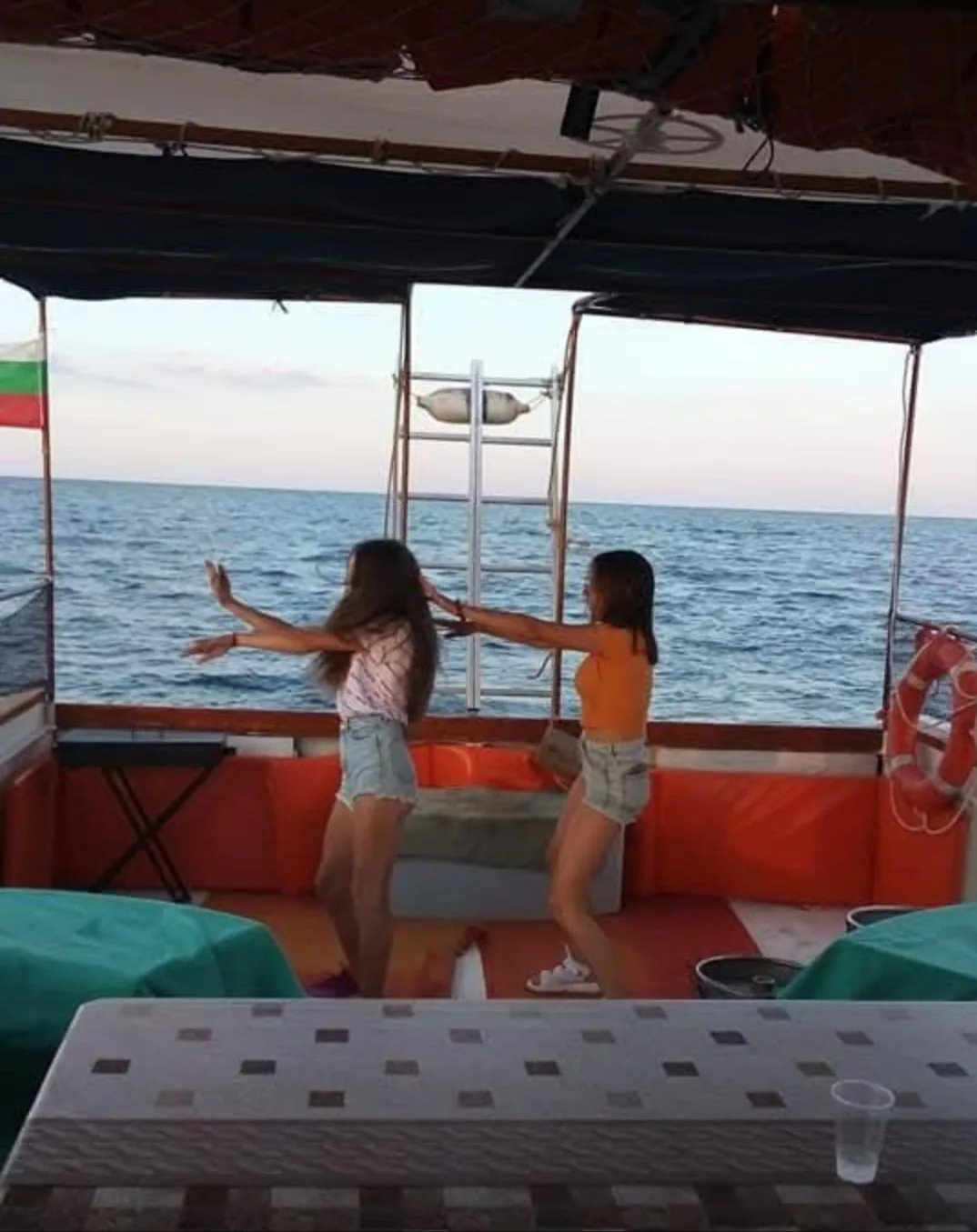 Активен отдих в Несебър – Яхта Кибела 1 Несебър - морски разходки край Несебър – снимка 3