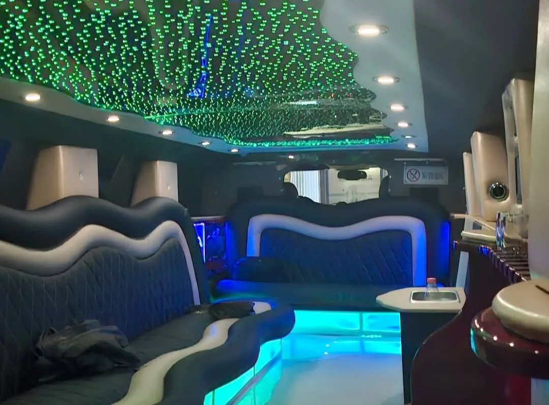Ретро коли, лимузини, луксозни коли под наем в Варна – DIDO LIMO AUTO VARNA - лимузини, луксозни класически… – снимка 4