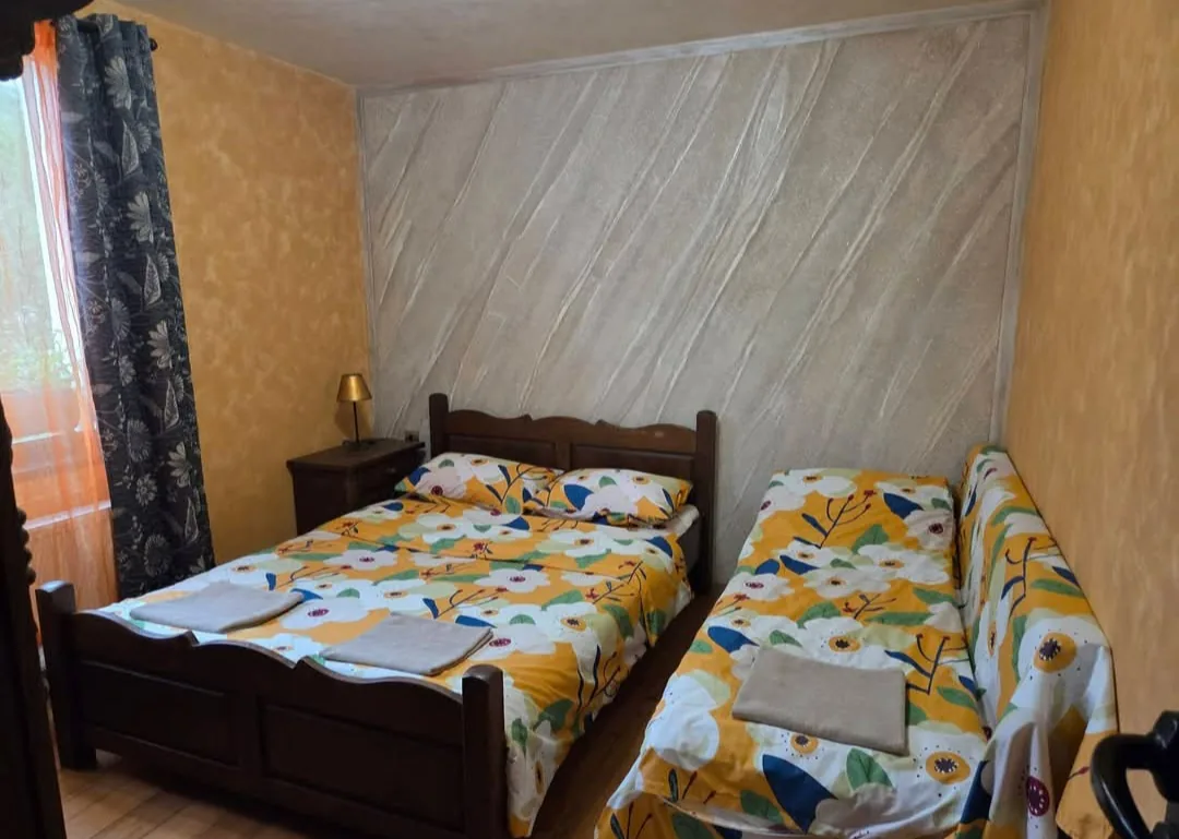 Хижи, вили, еко селища, горски кътове в Драгневци – Къща за гости „Край гората“ община Трявна – снимка 9