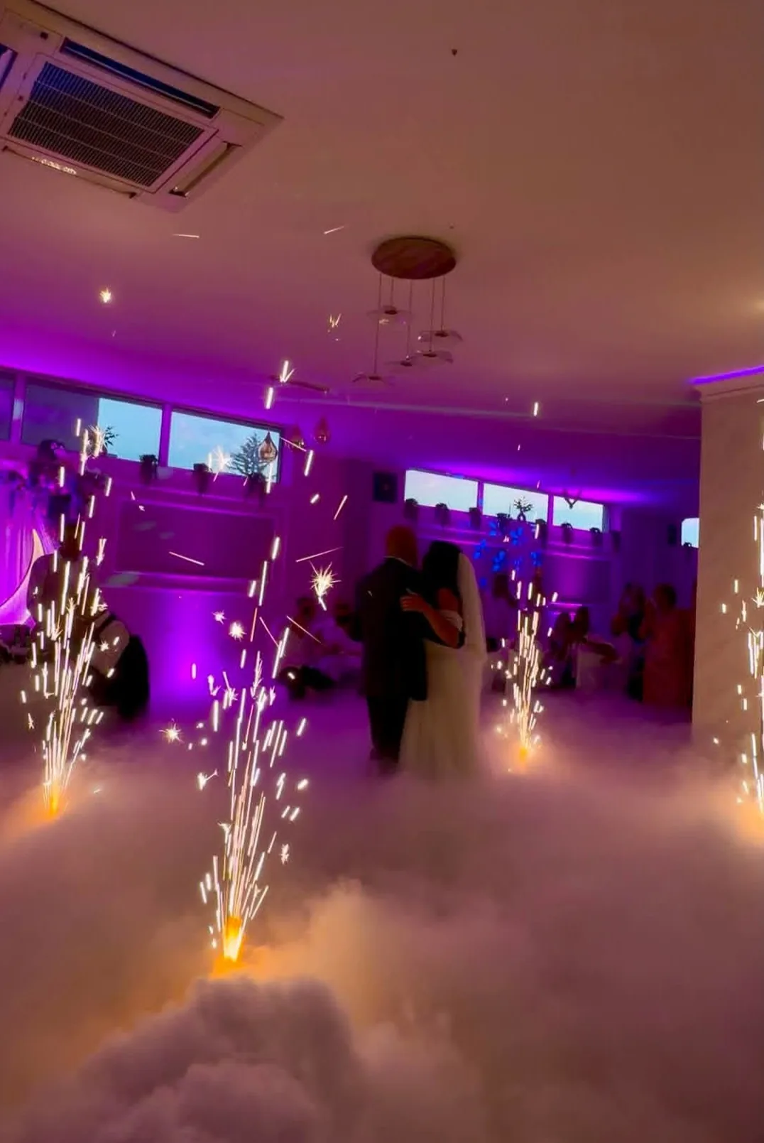 DJ и озвучаване в цялата България – DJ Mladen Wedding and party – снимка 2