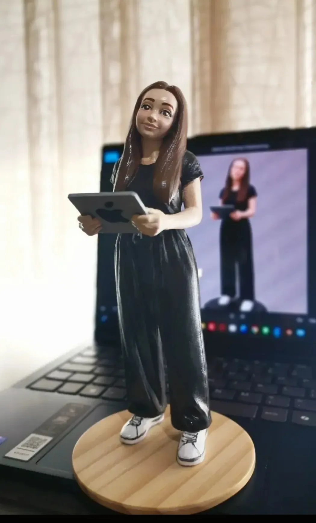 Фигурки, кукли и миниатюри в цялата България – MiniMe - персонализирани 3D фигурки по снимки – снимка 3