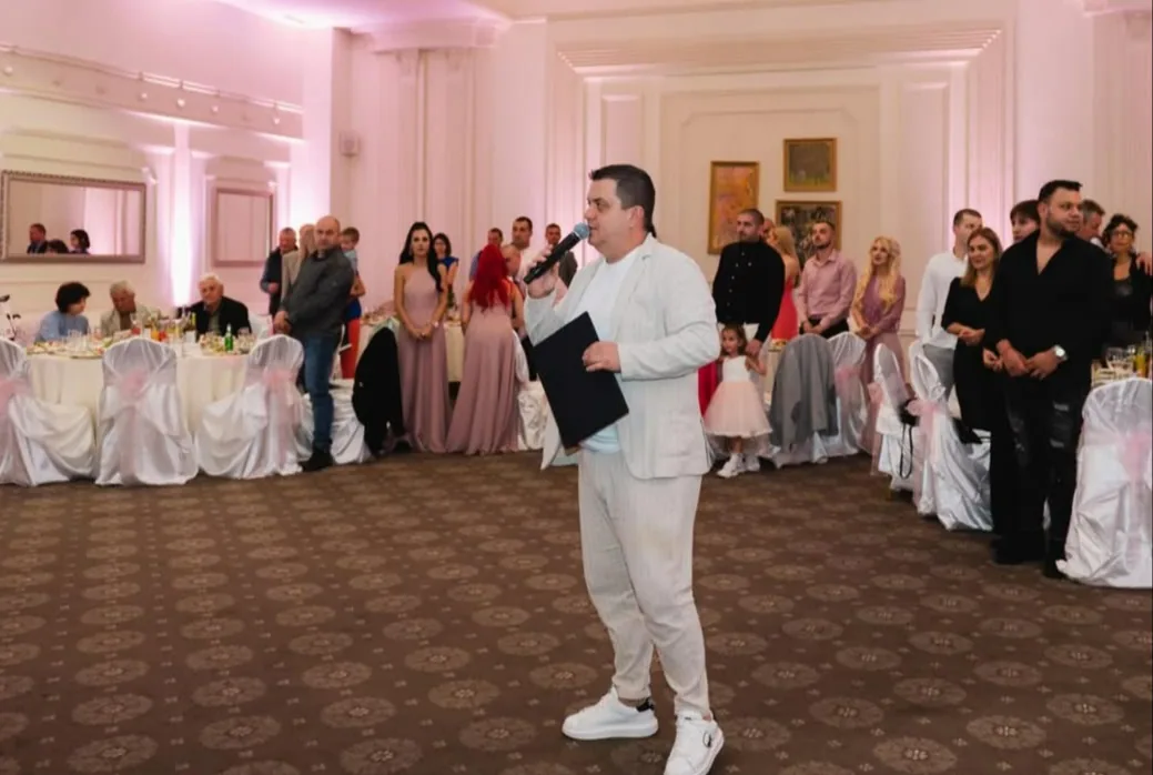 Водещи за събития в София – DJ HORHE - Озвучаване на сватби, коктейли, фирмени партита,рождени дни и др.
