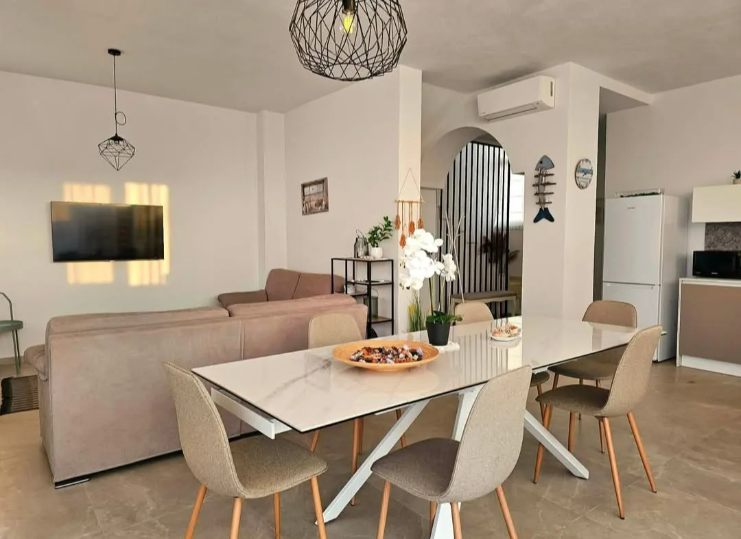 Хижи, вили, еко селища, горски кътове в Лозенец – Casa Azzurro - луксозна вила в Лозенец – снимка 4