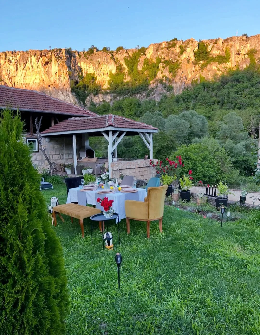 Хижи, вили, еко селища, горски кътове в Пепелина – Вила Нѐлче / Villa Nèlche, с. Пепелина, област Русе