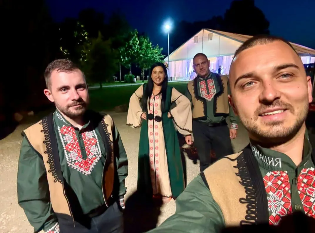 Фолклорни изпълнители и оркестри в Пловдив – Формация МАЖОР – оркестър за вашите събития – снимка 4