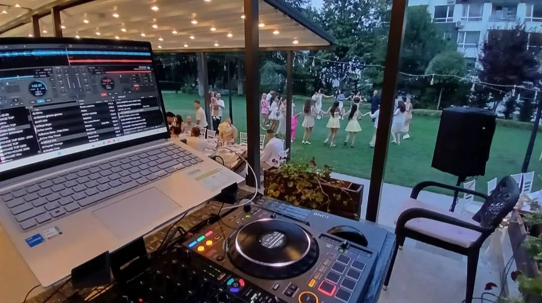 DJ и озвучаване в Стара Загора – DJ ANDRO – DJ и организация за вашите събития – снимка 3