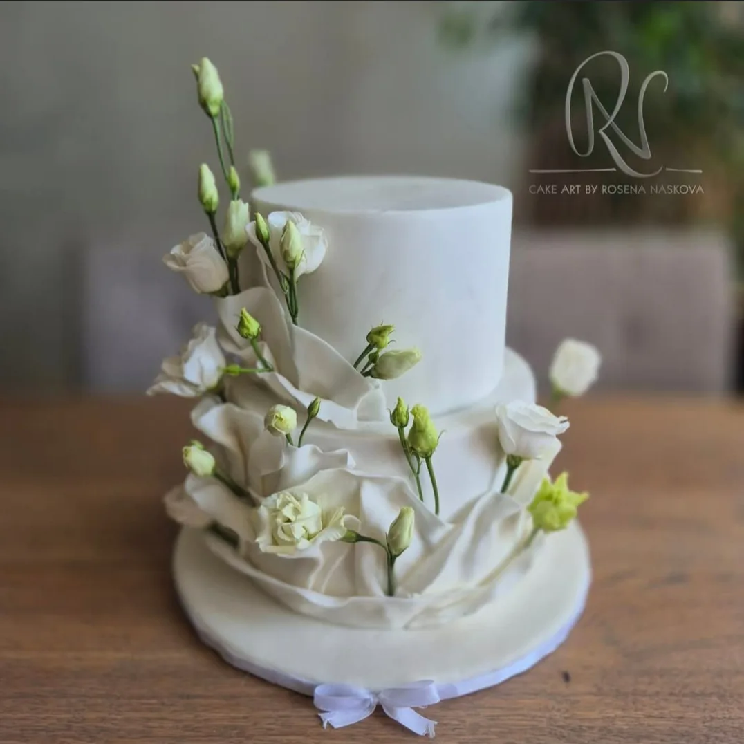 Сладкарници, торти, меденки и шоколад в Добрич – Cake Art by Rosena Naskova – артистични торти по поръчка – снимка 3