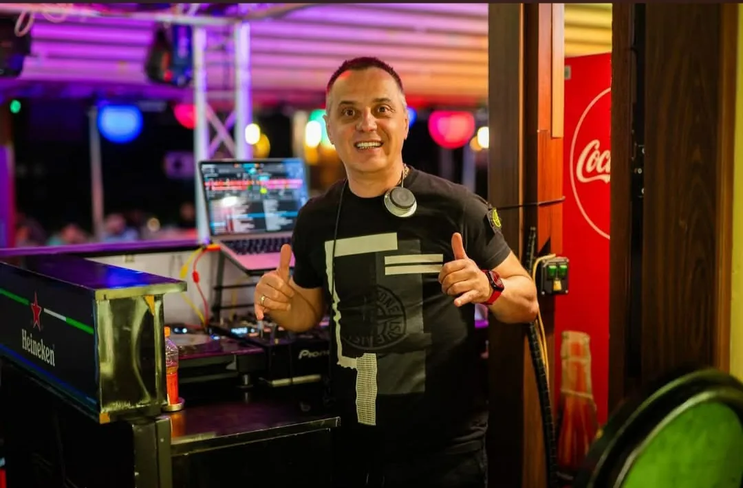 DJ и озвучаване в Варна – DJ Pacony – DJ за сватби, рождени дни и клубни партита