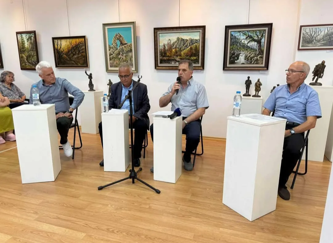 Музеи, атракции и интересни места в Пещера – Художествена Галерия "Проф. Веселин Стайков " град Пещера – снимка 5