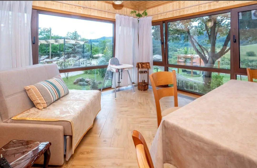 Хижи, вили, еко селища, горски кътове в Бадевци – Къщи за гости Болярска Перла – почивка и празници в с. Бад… – снимка 5