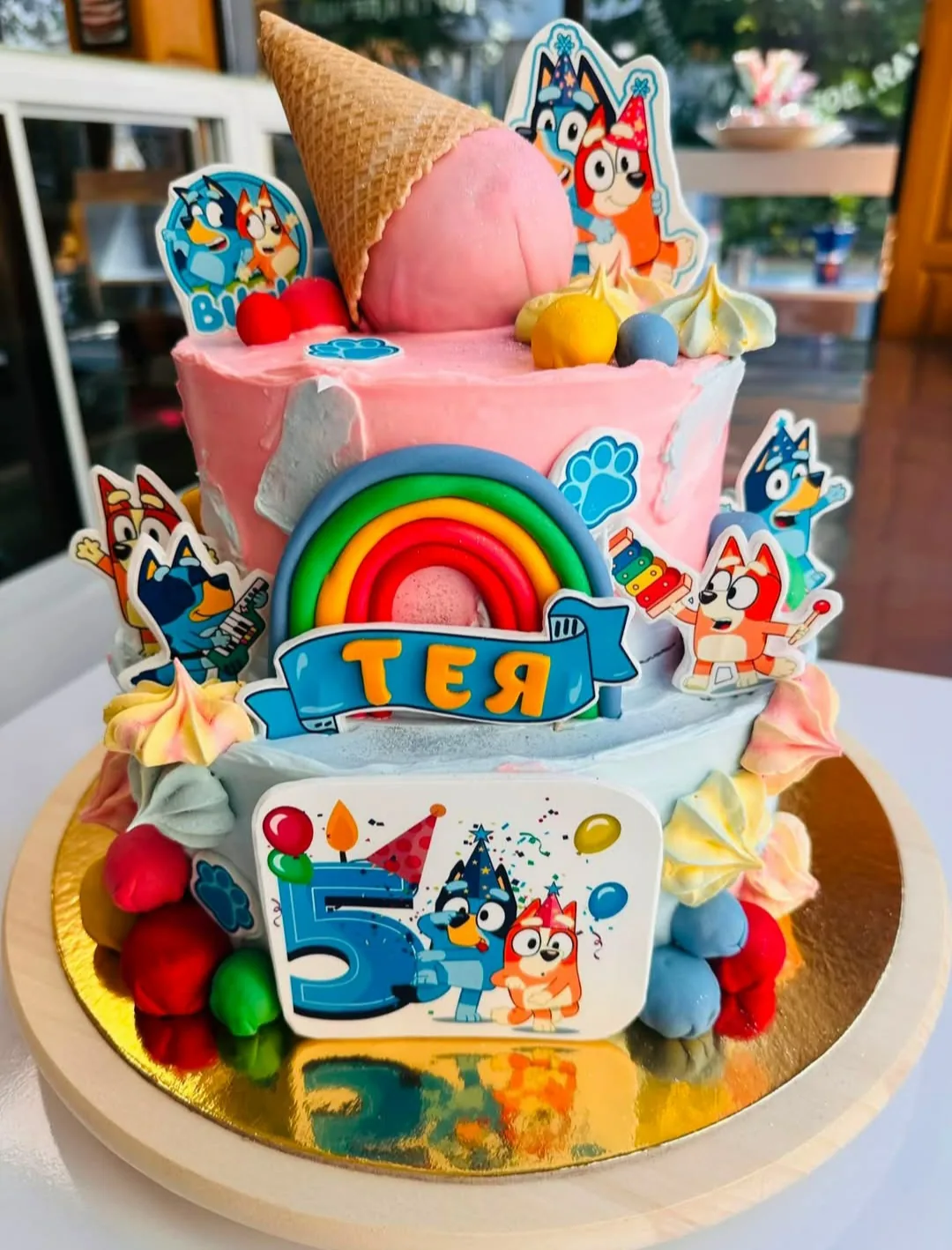 Сладкарници, торти, меденки и шоколад в Варна – Sweet Street Bakery Varna – торти, десерти и кетъринг – снимка 5