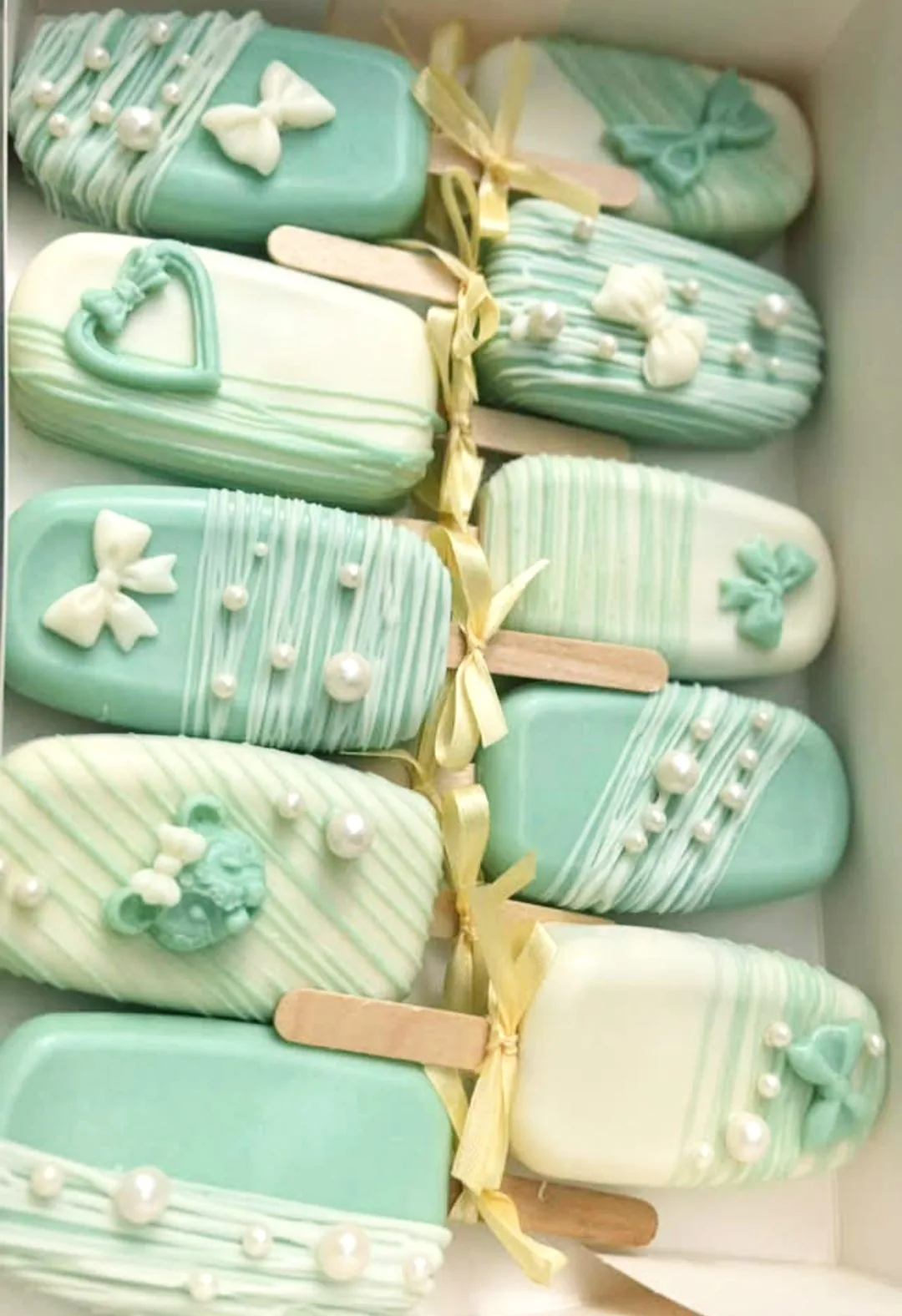 Сладкарници, торти, меденки и шоколад в София – Dolce Fiore cupcake and more – торти, къпкейкове и сладки из… – снимка 5