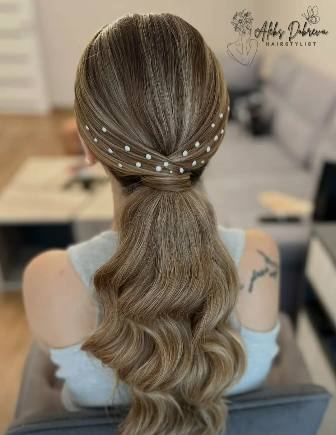 Празничен грим и красота в София – HairStyle by Aleks Dobreva – официални и празнични прически в София – снимка 6
