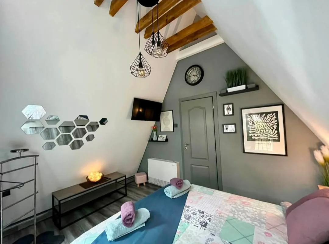 Хижи, вили, еко селища, горски кътове в Терзийско – ALPEA Guest House – къща за гости в Терзийско, област Ло… – снимка 9