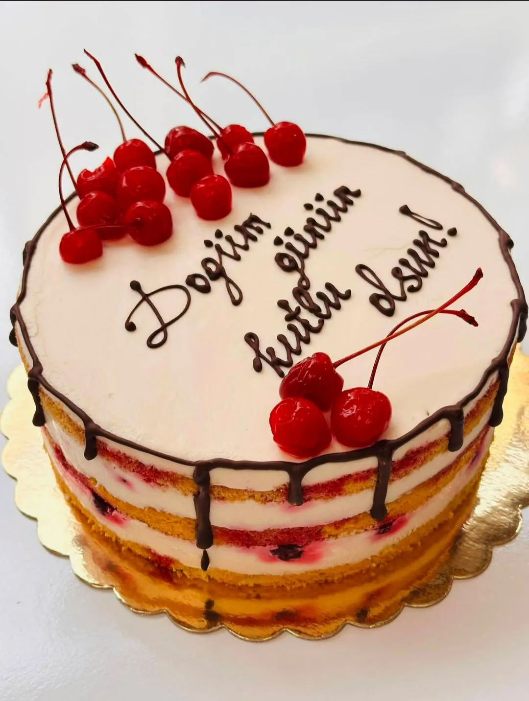 Сладкарници, торти, меденки и шоколад в Варна – Sweet Street Bakery Varna – торти по поръчка, сладкарница и… – снимка 6