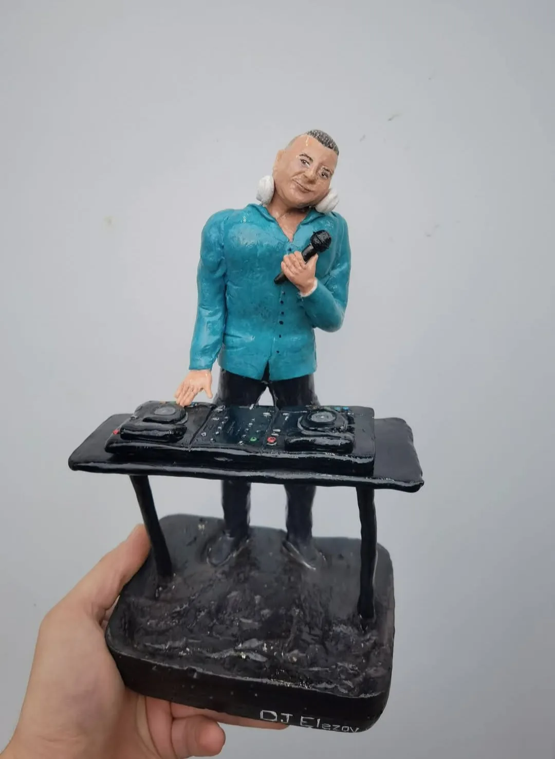 Фигурки, кукли и миниатюри в цялата България – Handmade clay sculptures / Ръчно изработени скулптури от глин… – снимка 4