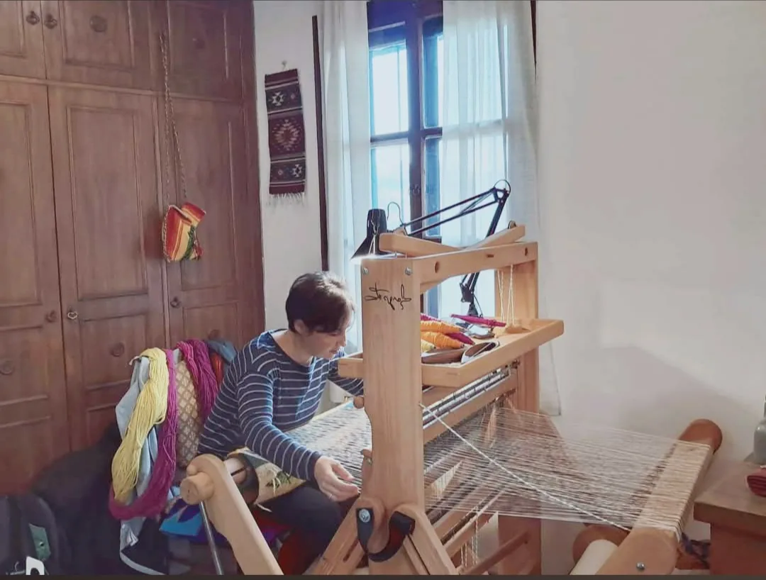 Плетива, текстил и бродерия в Велико Търново – Takala - тъкачница / hand weaving studio. Ръчно тъкани тексти… – снимка 3