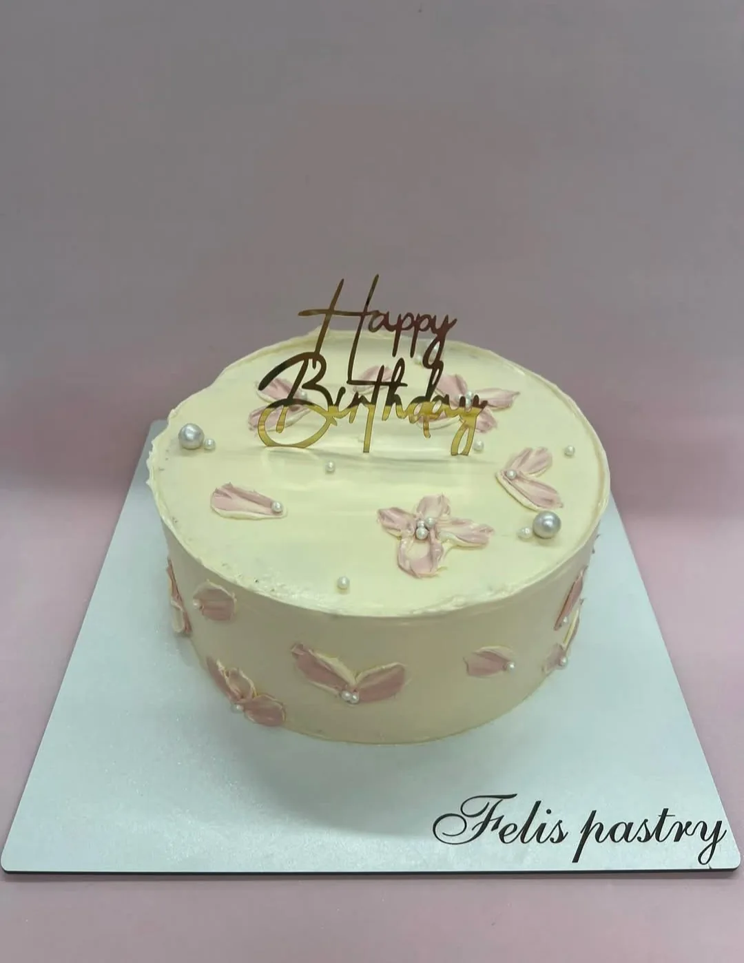 Сладкарници, торти, меденки и шоколад в Сливен – Felis Pastry – сладкарски магазин и сладки изкушения – снимка 3
