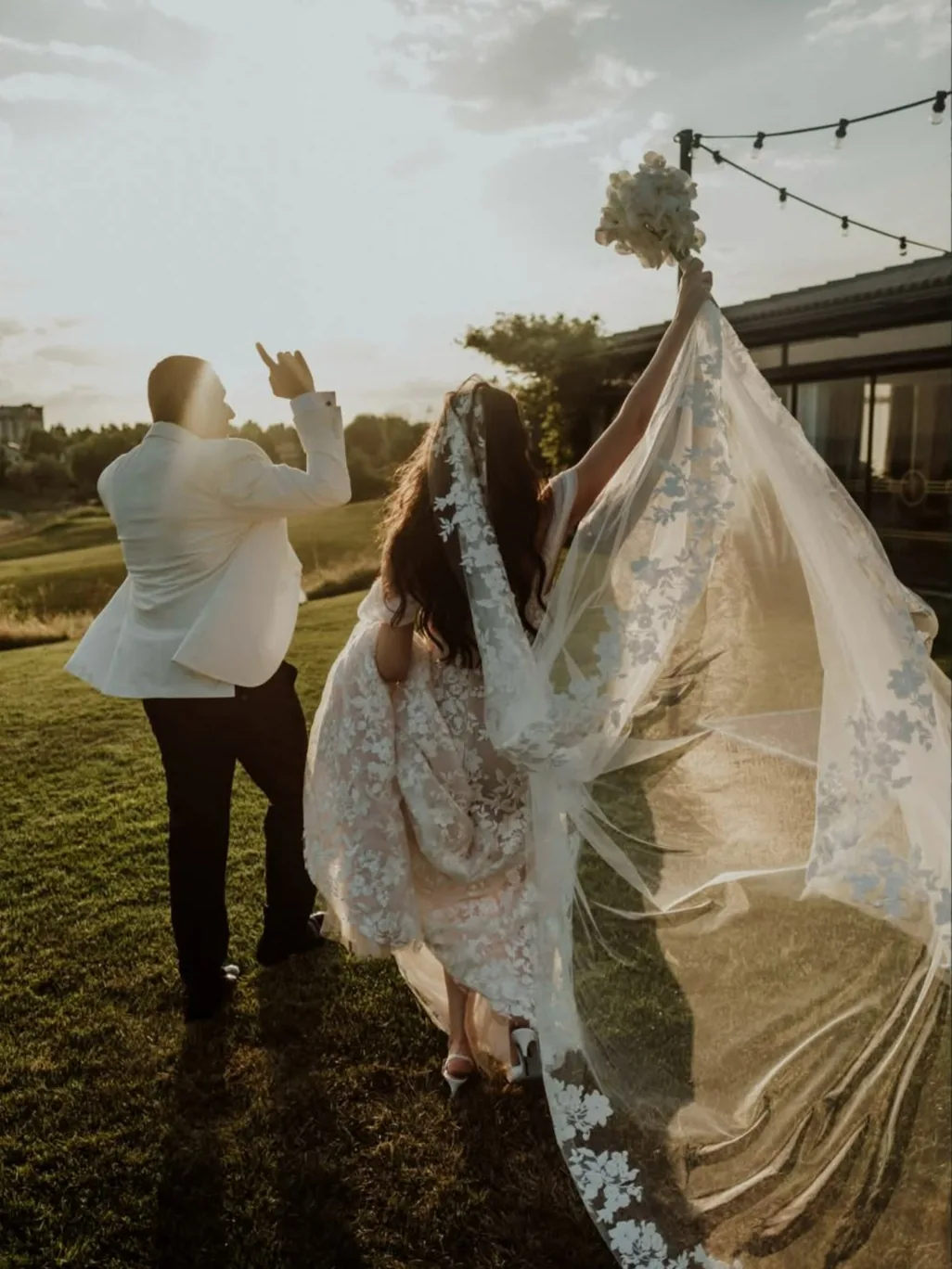 Сватбено фото и видео в Варна – Ivanovi - Documentary Wedding and Lifestyle Photographers – снимка 3
