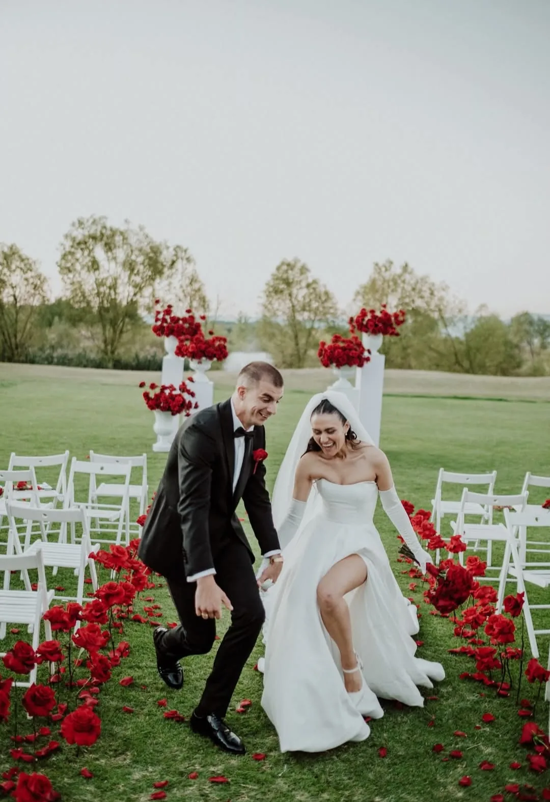 Сватбено фото и видео в Варна – Ivanovi - Documentary Wedding and Lifestyle Photographers – снимка 5